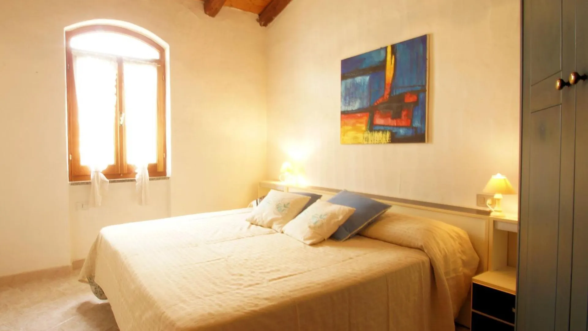 Ferienhaus In La Ciaccia Mit Moeblierter Terrasse Valledoria  Itálie