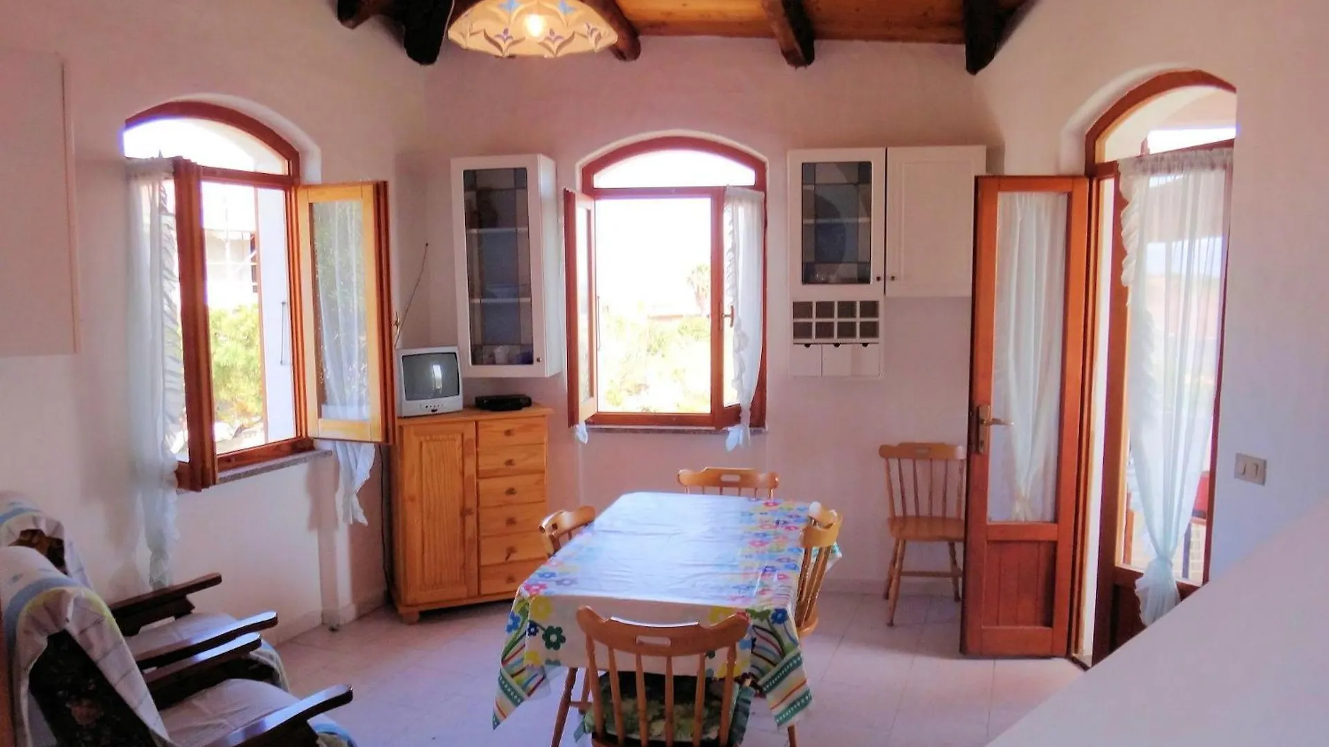 Ferienhaus In La Ciaccia Mit Moeblierter Terrasse Valledoria  0*, Valledoria (Sardinia)